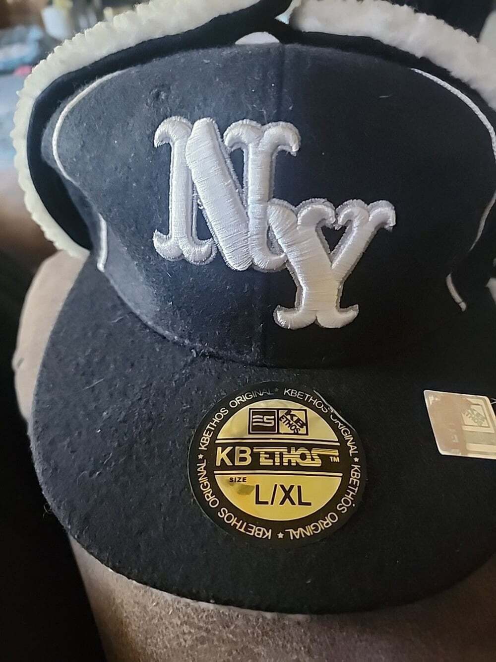 NEW KB Ethos New York Yankees HAT Wool Dog Ear Trapper Cap MLB L/XL Excellent